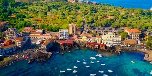 Casa Rossi Bed & Breakfast vicino al Mare - Acireale